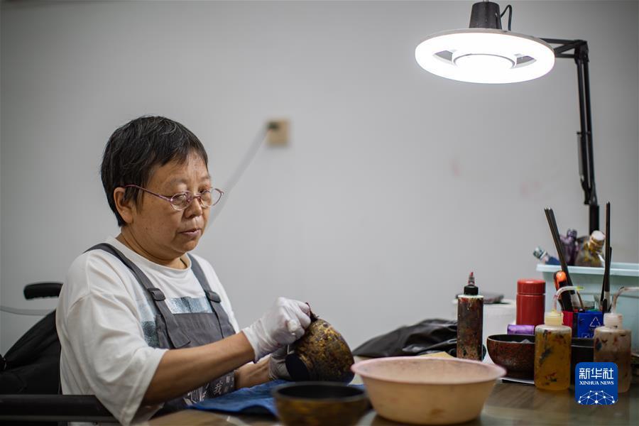 申慱游戏